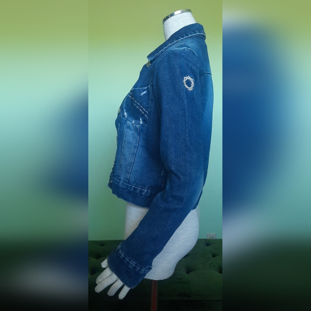 Unique denim 💙 - Picture 8 of 15